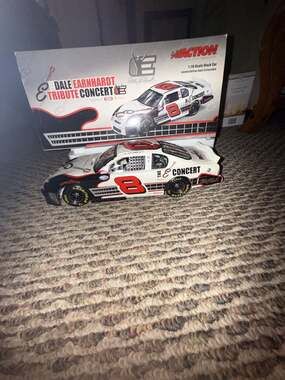 Action Dale Earnhardt Jr. #8 Dale Earnhardt Tribute Concert 2003 Chevy Monte Car